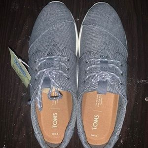 Toms sneakers women’s